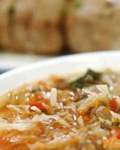 Борщ с пампушками