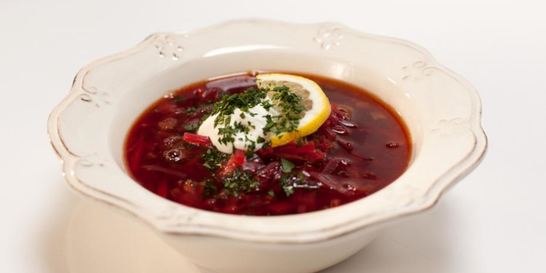 Борщ с языком и черносливом