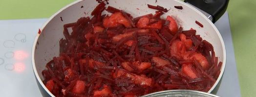 борщ с языком и черносливом. Шаг 2