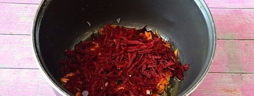 борщ со свининой в мультиварке. Шаг 8