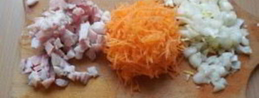 борщ в мультиварке со щавелем. Шаг 2