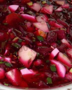 Холодный борщ с колбасой