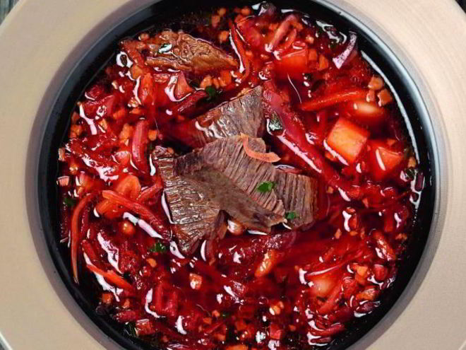 Рецепт классического борща на говяжьей грудинке