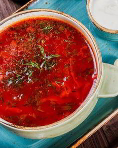 Кубанский борщ с фасолью и черносливом