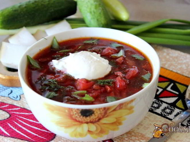 Рецепт летнего борща со свекольными листьями