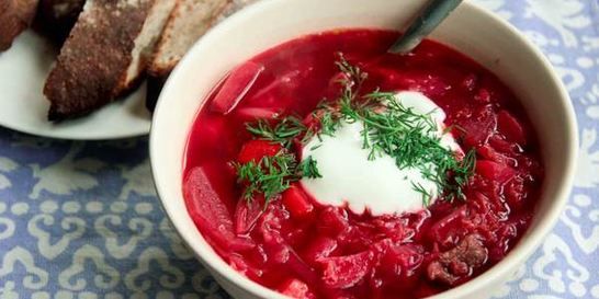 Очень вкусный борщ к обеду