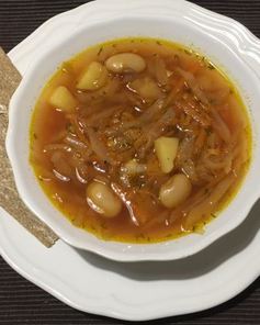 Постный борщ с фасолью