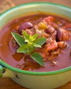 Фасолевый суп с чили