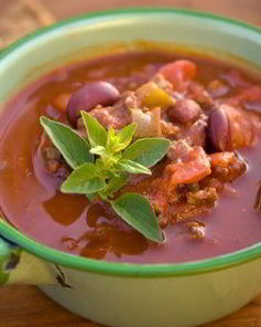 Фасолевый суп с чили