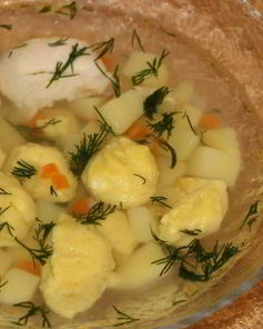 Куриный суп с заварными клецками