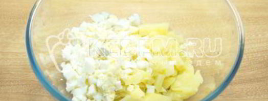 окрошка с колбасой. Шаг 2