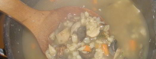 густая солянка с лесными грибами. Шаг 5