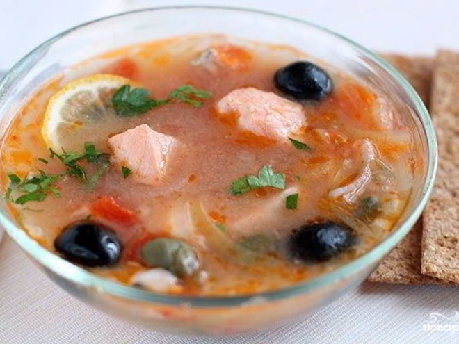 Рецепт рыбной солянки из форели