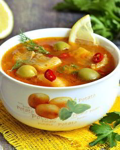 Рыбная солянка