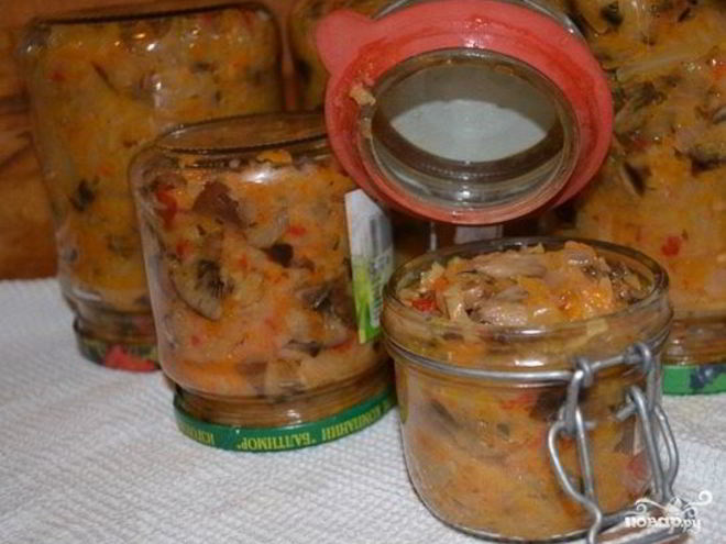 Рецепт солянки на зиму в банках с грибами