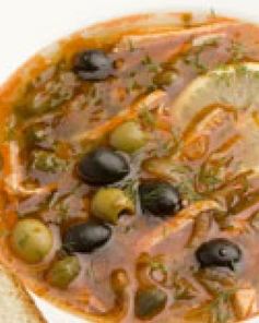 Солянка с копченой курицей