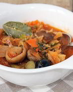 Солянка с шампиньонами