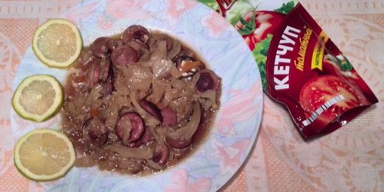 Солянка с сосисками