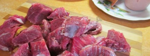 солянка сборная мясная в мультиварке. Шаг 2