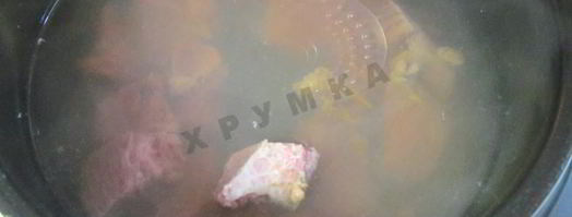 солянка сборная мясная в мультиварке. Шаг 3