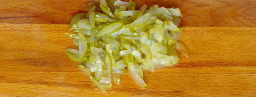 суп солянка с оливками и колбасой. Шаг 3