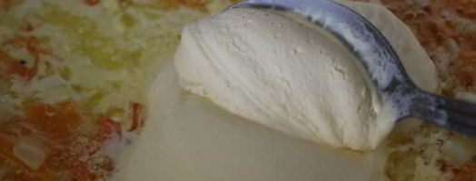 суп из рыбных консервов с яйцом. Шаг 3