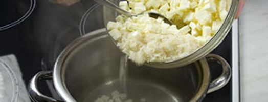 суп из сыра с рисом. Шаг 2