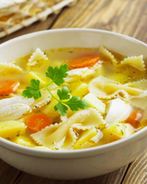 Суп куриный с пастой фарфалле