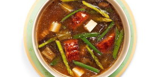 Суп мисо с бурыми водорослями