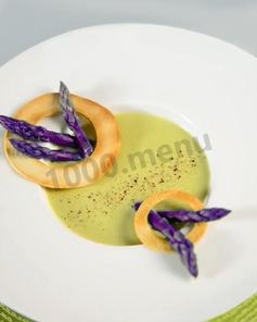 Французский суп-пюре из спаржи по-аржантейски