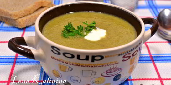 Суп-пюре из брокколи и шампиньонов