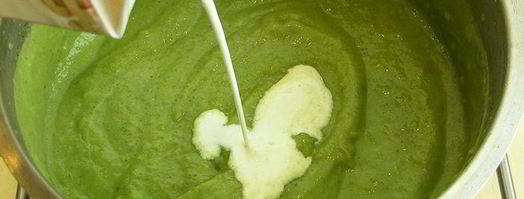 суп-пюре из брокколи с гренками. Шаг 8