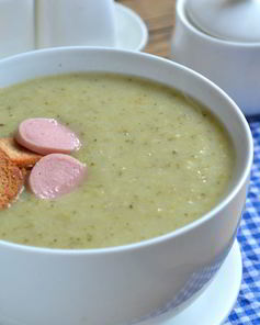 Суп-пюре из брокколи со сливками