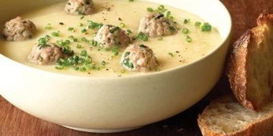 Суп-пюре из кабачков и цветной капусты