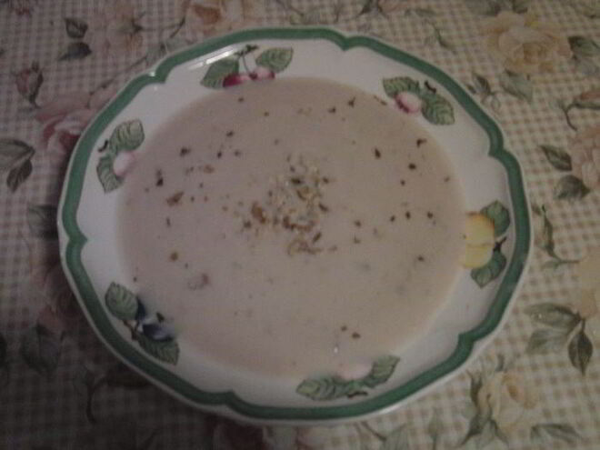 Рецепт супа-пюре из цветной капусты с грецкими орехами