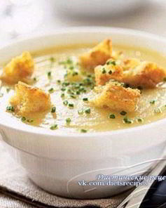 Суп-пюре из цветной капусты с пармезаном