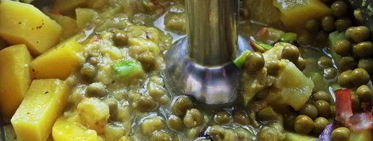 суп-пюре картофельный с горошком и беконом. Шаг 11