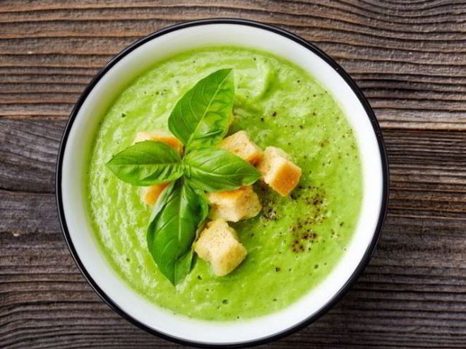 Рецепт супа-пюре с базиликом на курином бульоне