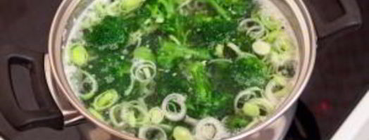 суп-пюре с брокколи и куриным филе. Шаг 5