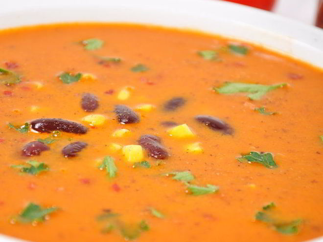 Рецепт супа-пюре с консервированной фасолью и томатами