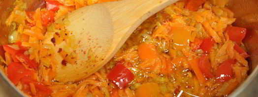 суп-пюре с консервированной фасолью и томатами. Шаг 3