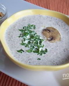 Суп-пюре с шампиньонами и сыром