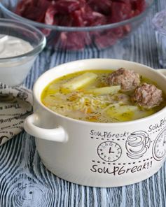 Суп с фрикадельками и рисом