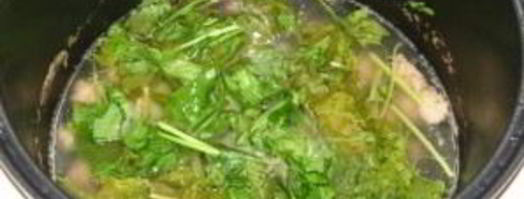 суп со щавелем в мультиварке. Шаг 3