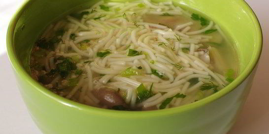 Вегетарианский суп с вермишелью