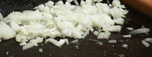 зеленый суп и бутерброды с паштетом из мидий. Шаг 3