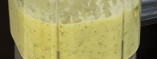 зеленый суп и бутерброды с паштетом из мидий. Шаг 5