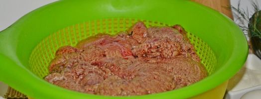 блинчики из икры карпа с соусом. Шаг 2