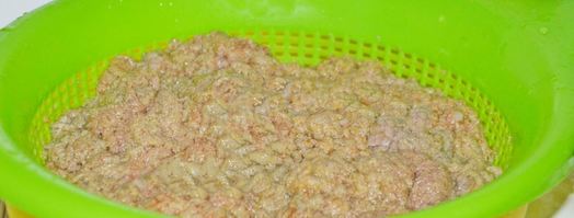 блинчики из икры карпа с соусом. Шаг 3