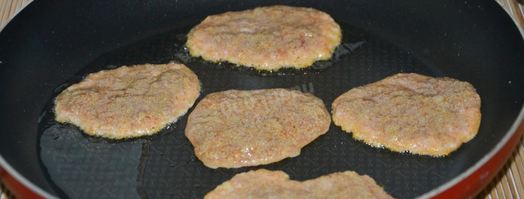 блинчики из икры карпа с соусом. Шаг 6